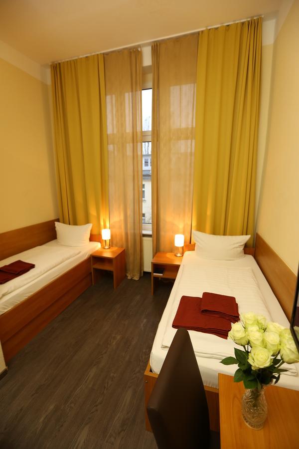 Hotel Ai Koenigshof Берлин Екстериор снимка