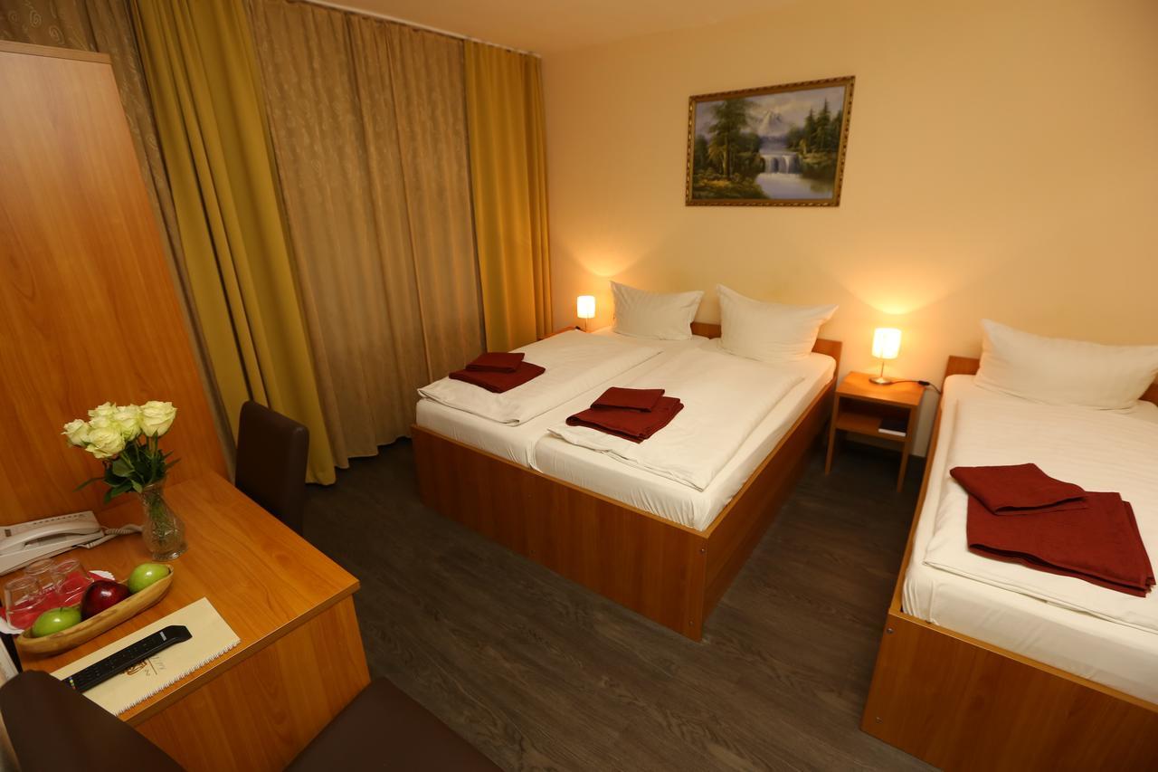 Hotel Ai Koenigshof Берлин Екстериор снимка
